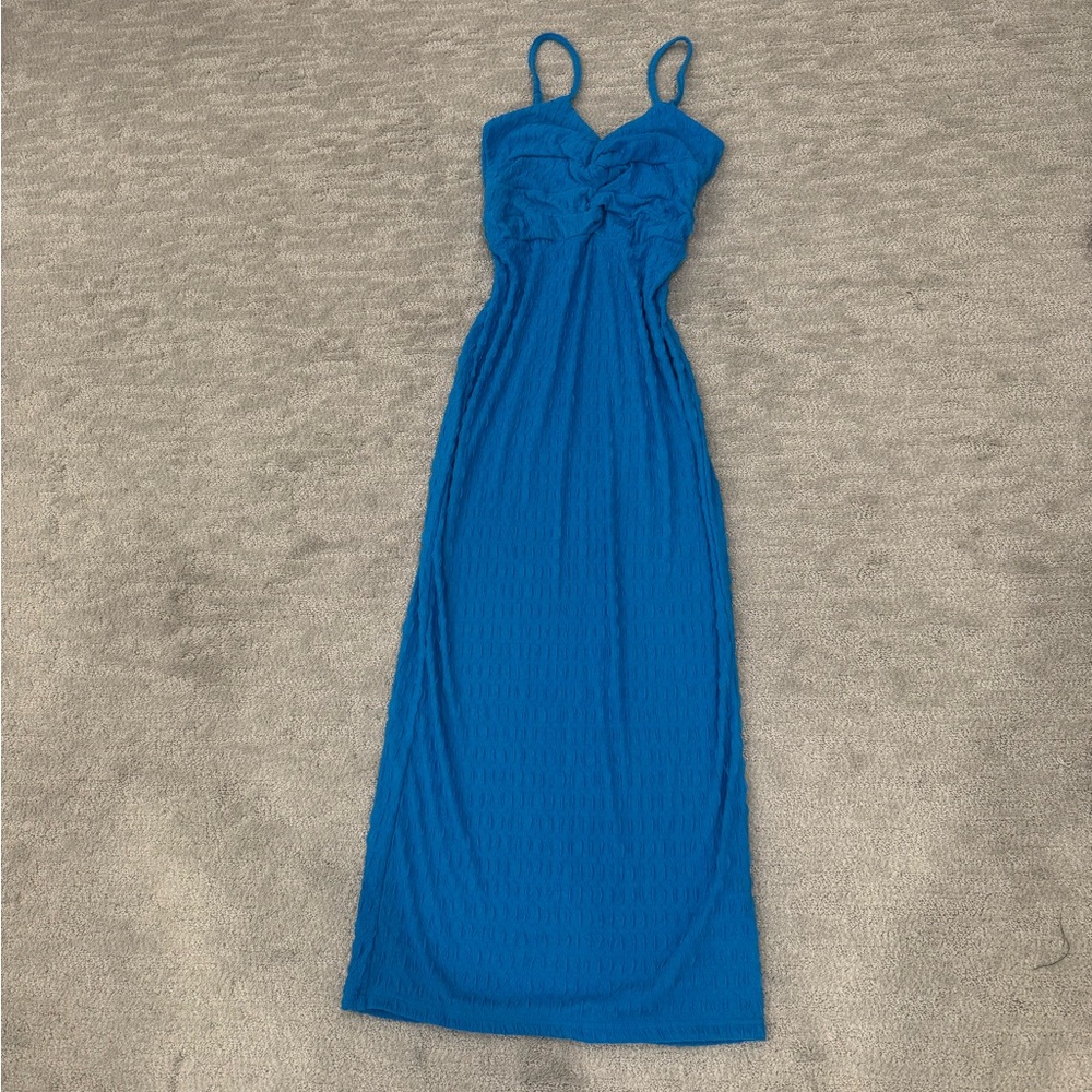 Elegant Blue Maxi Dress